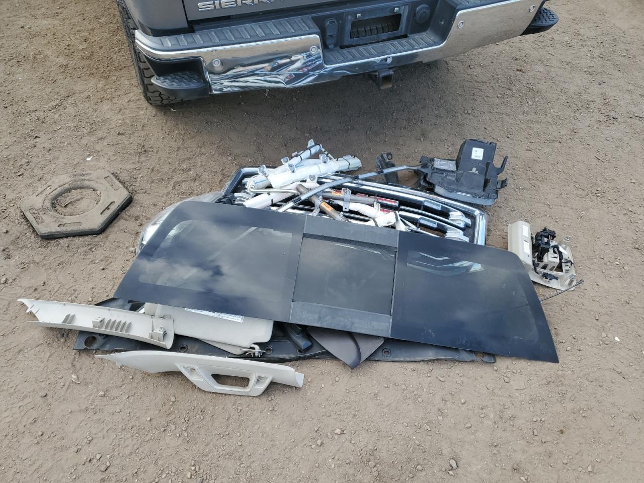 GMC Sierra K1500 Slt Image 12