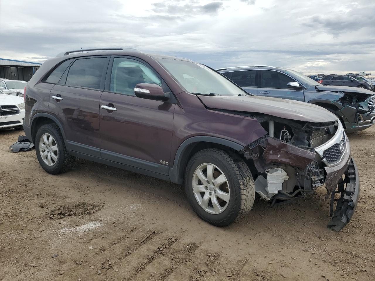 Kia Sorento Base Image 7