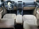 Kia Sorento Base Image 8