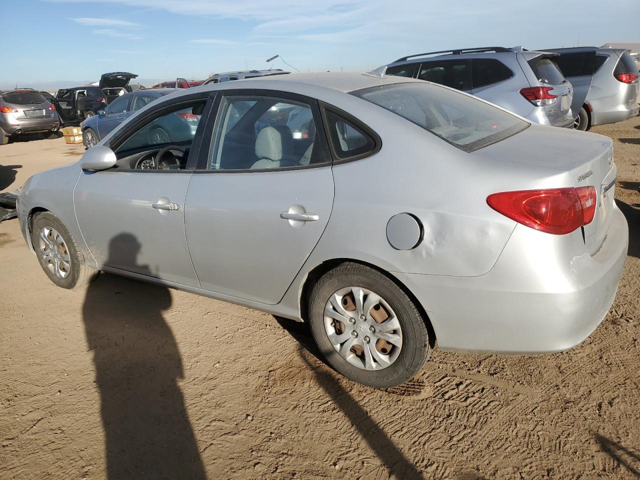 Hyundai ELANTRA Blue Image 7