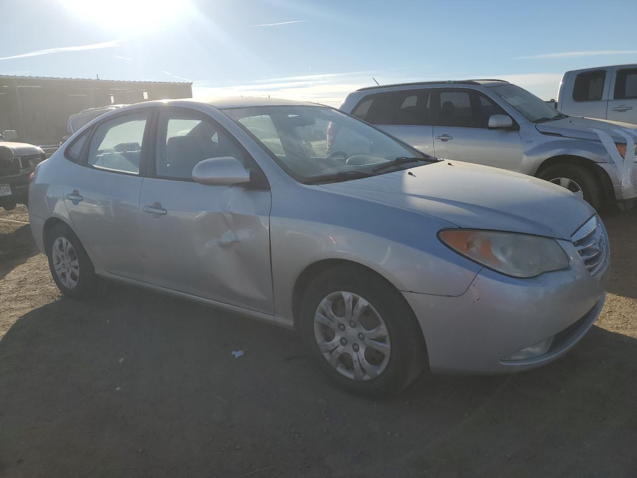 Hyundai ELANTRA Blue Image 8