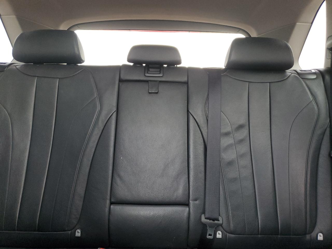 BMW X Series Xdrive50i Image 12