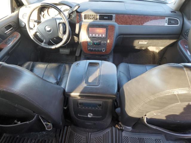 Chevrolet Silverado K2500 Heavy Duty Image 8