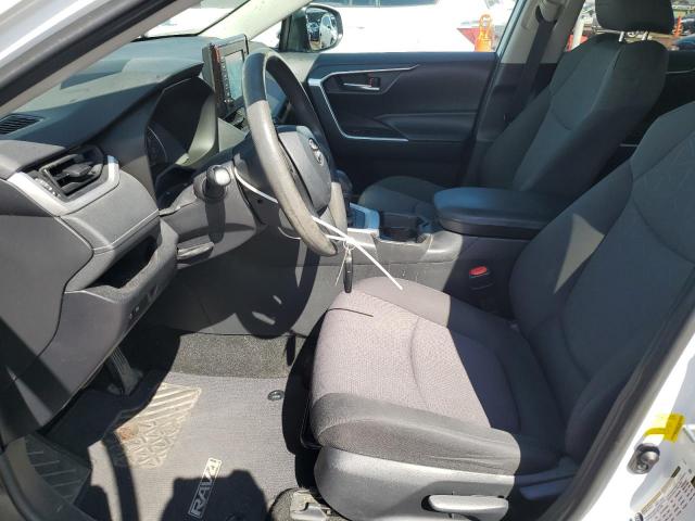 Toyota RAV4 Xle Image 9