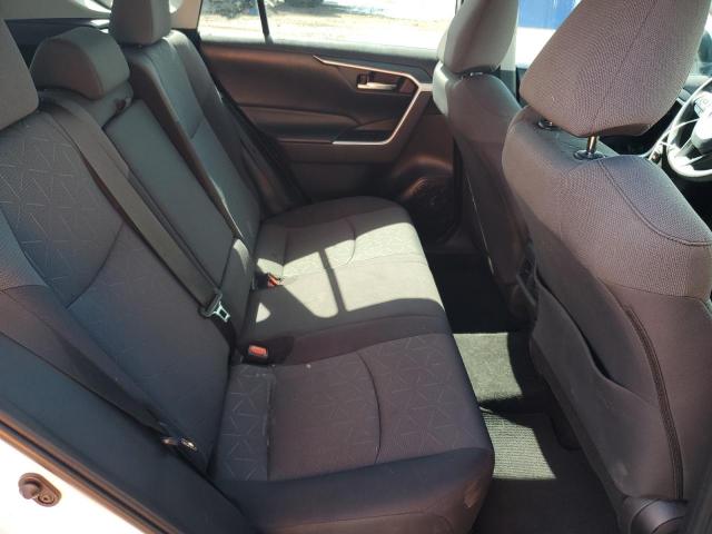 Toyota RAV4 Xle Image 13