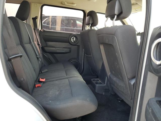 Dodge Nitro Se Image 9