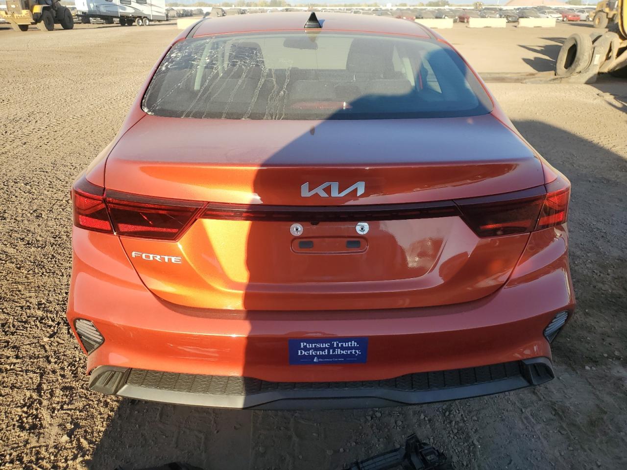 Kia Forte Lx Image 12