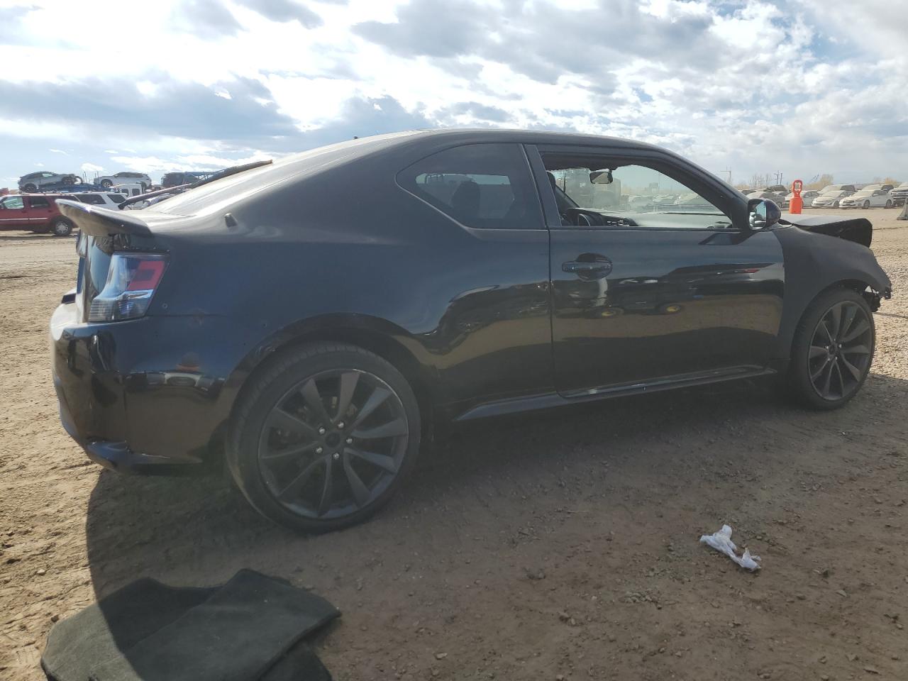 Toyota Scion Image 3