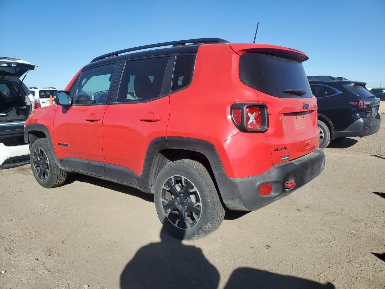 Jeep Renegade Trailhawk Image 4