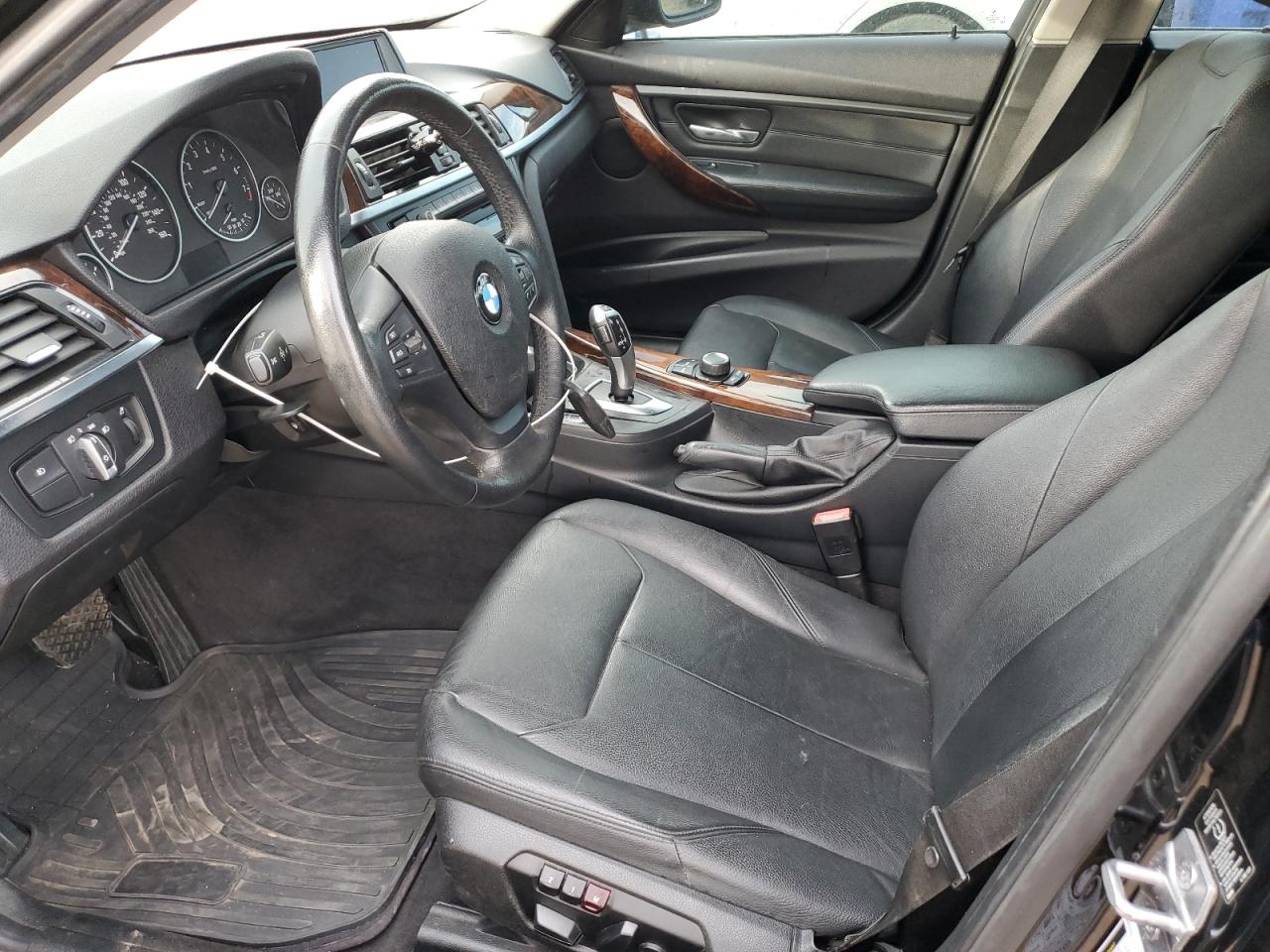 BMW 3 Series Xi Image 4