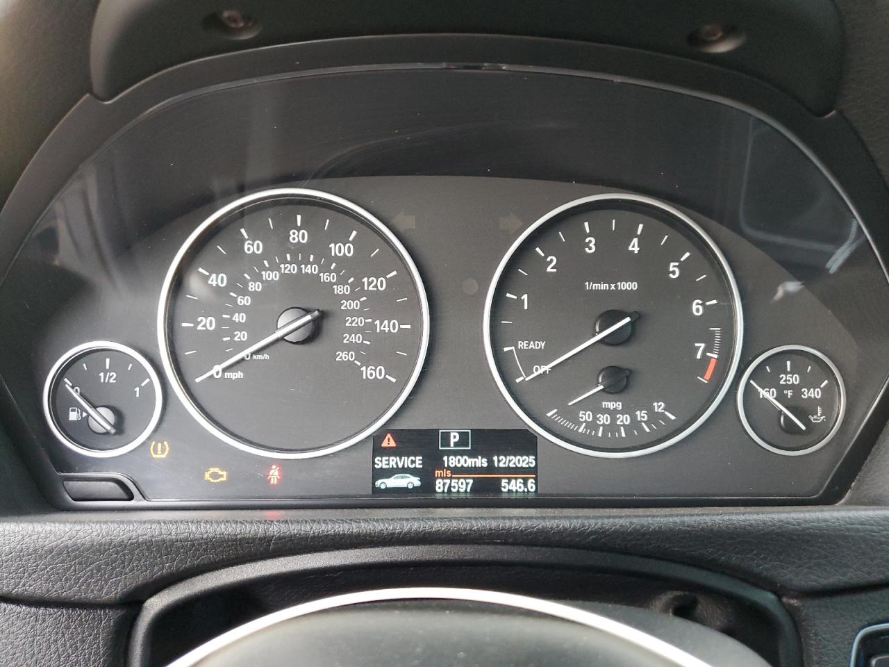 BMW 3 Series Xi Image 12