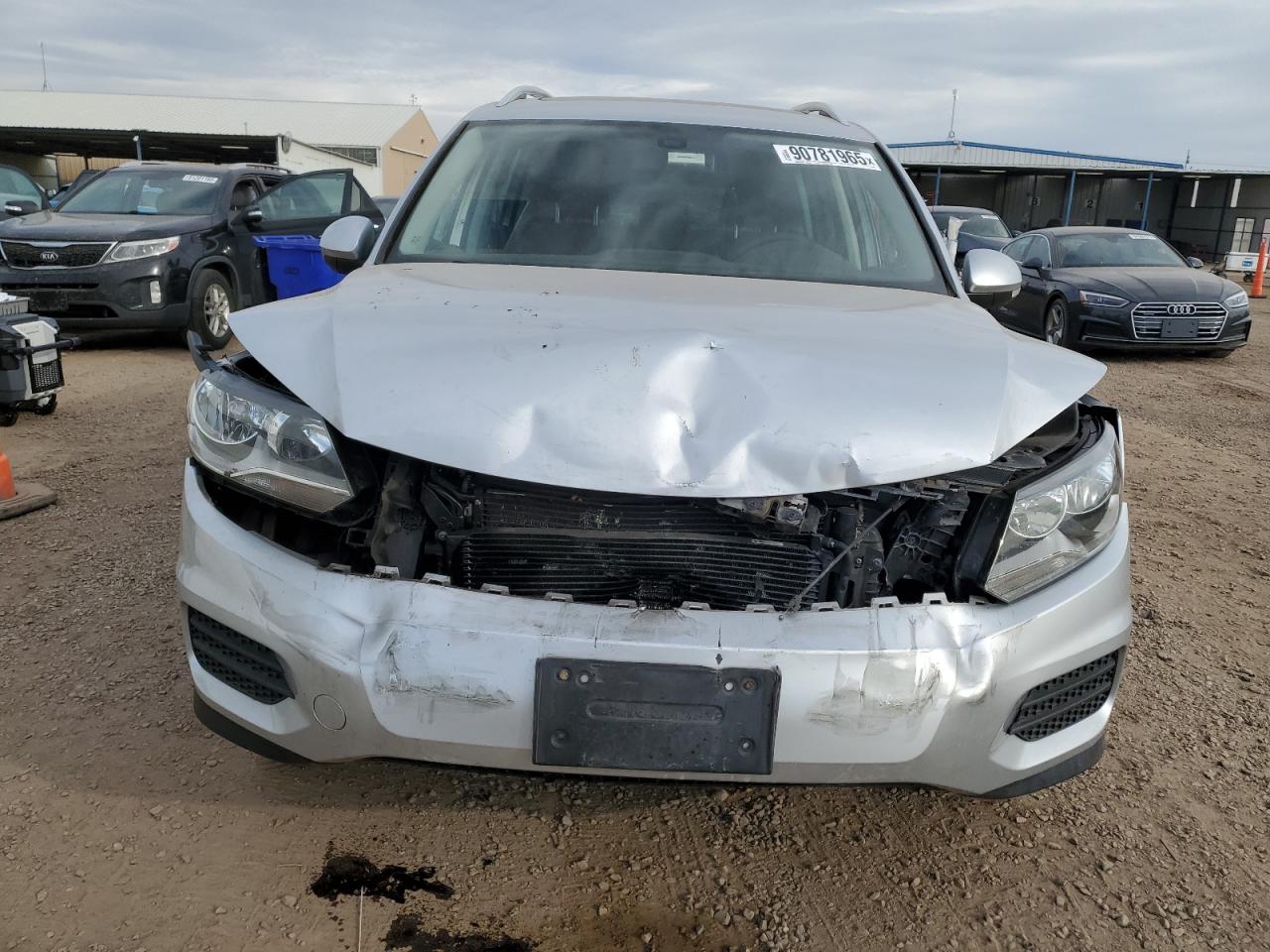 Volkswagen Tiguan Wolfsburg Image 12