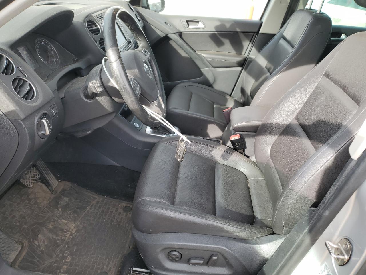 Volkswagen Tiguan Wolfsburg Image 10