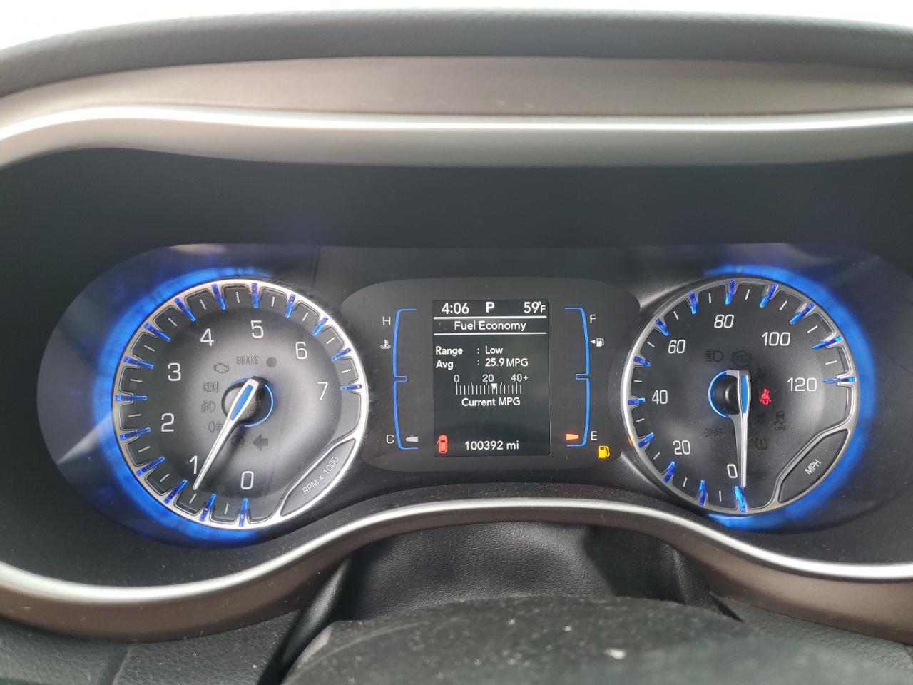 Chrysler Minivan Lxi Image 8