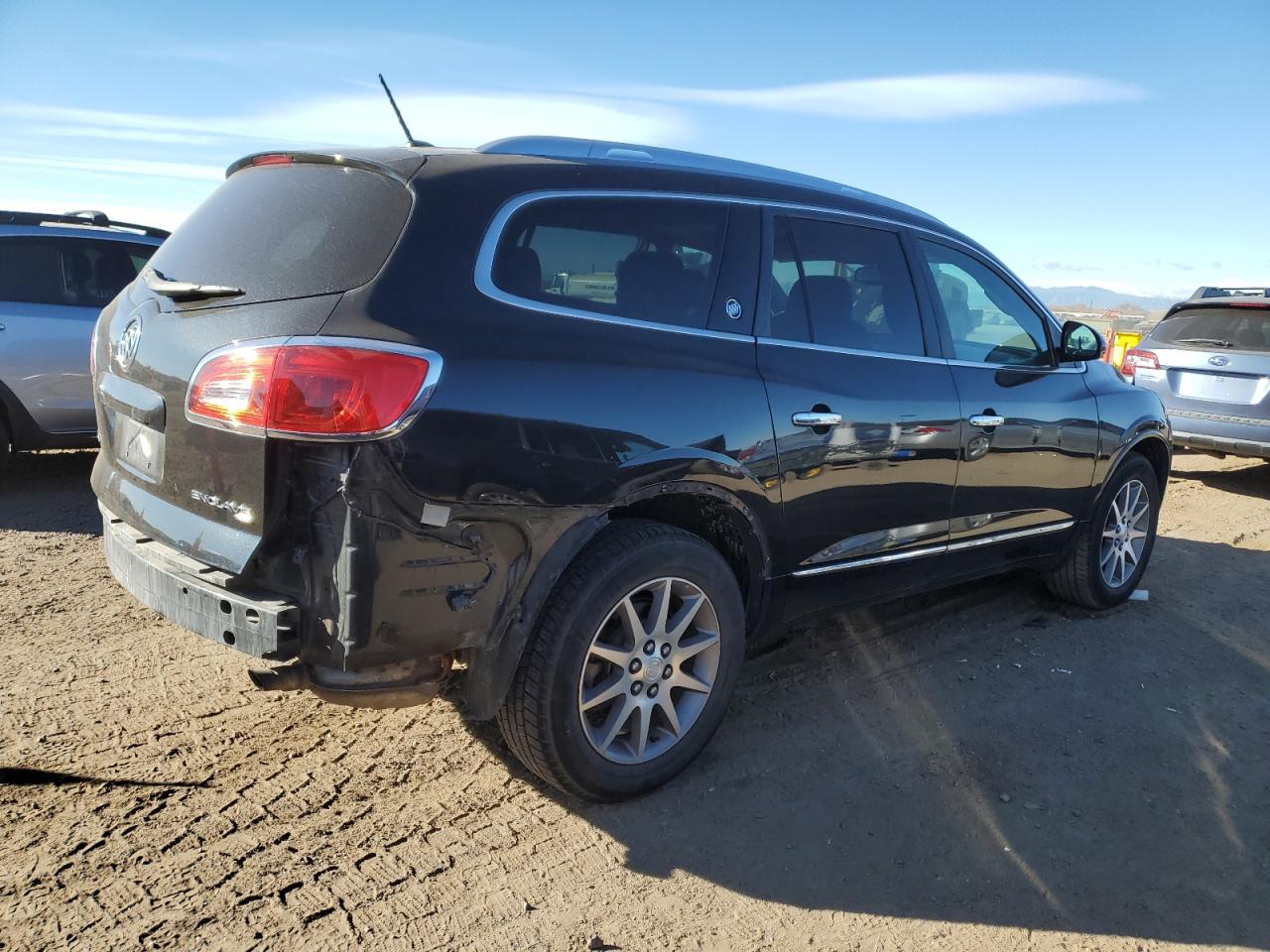 Buick Enclave Image 4