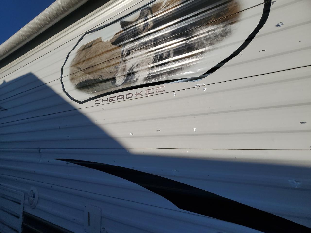 Oeth Travel Tra Image 3