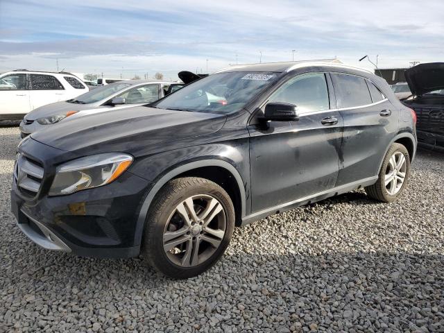 Salvage Mercedes-Benz GLA