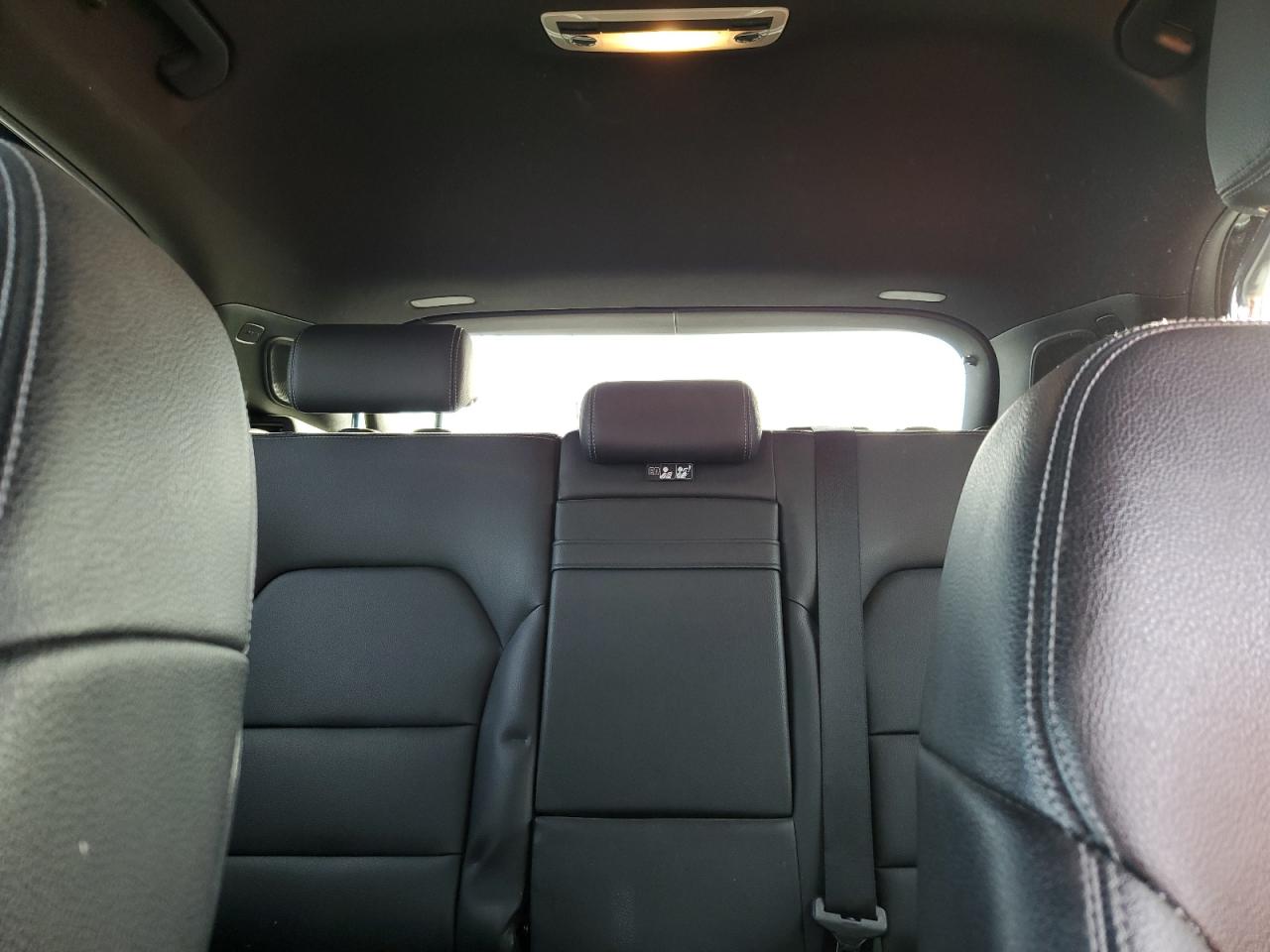 Mercedes-Benz GLA 250 4matic Image 5