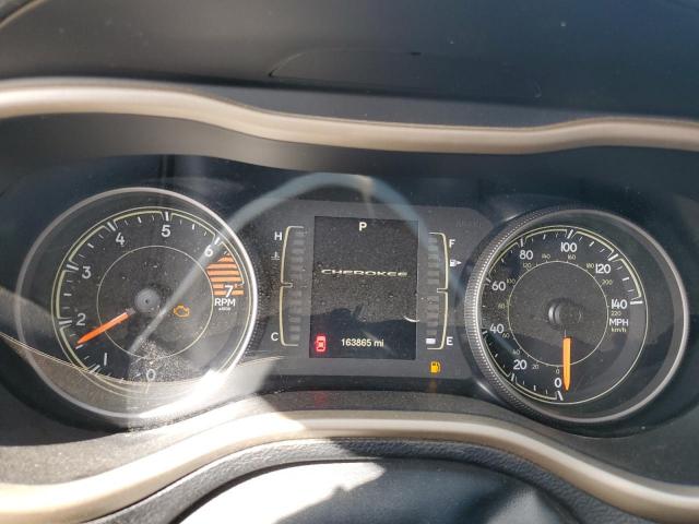 Jeep Grand Cherokee Latitude Image 11