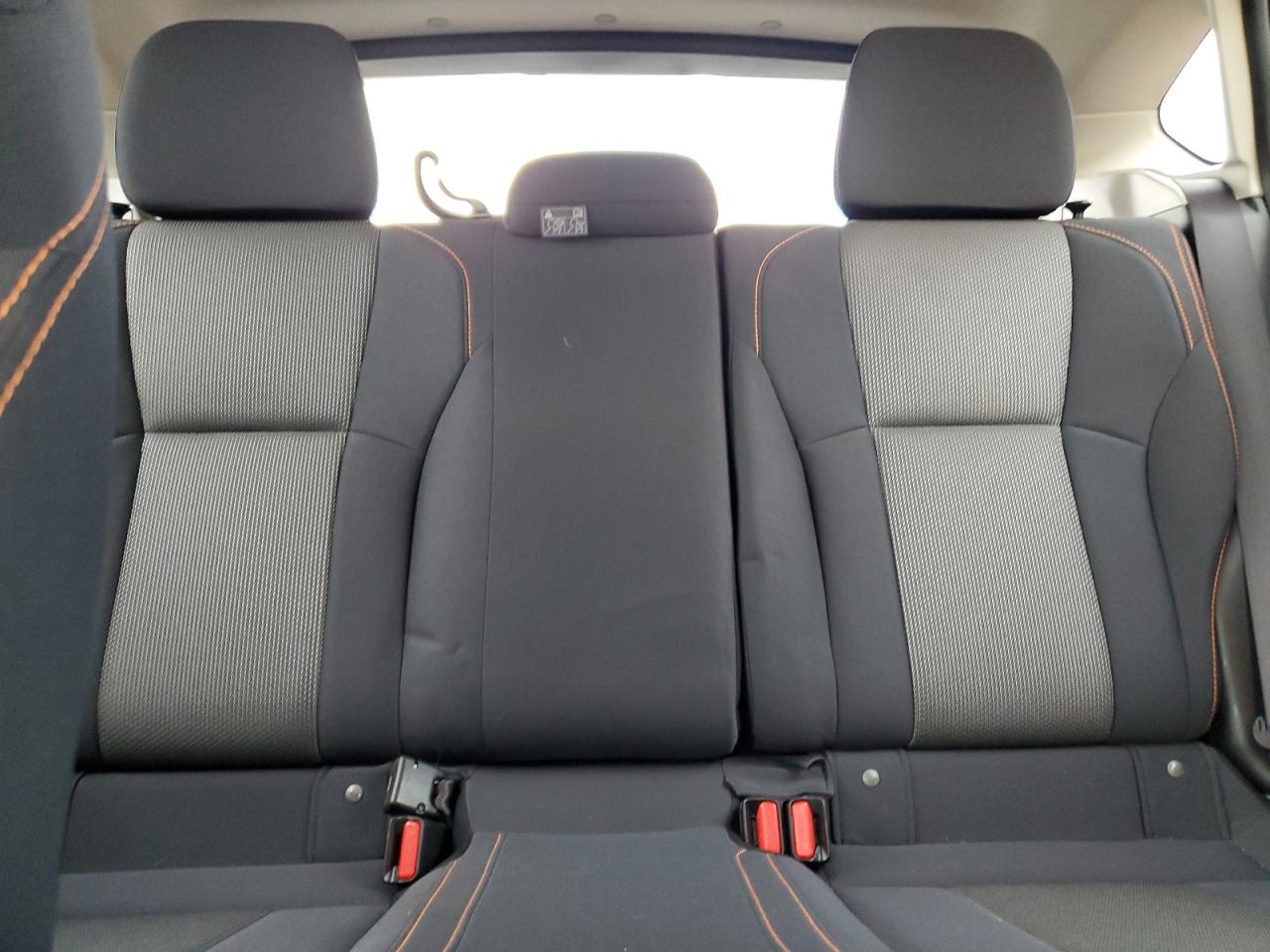 Subaru Crosstrek Premium Image 5