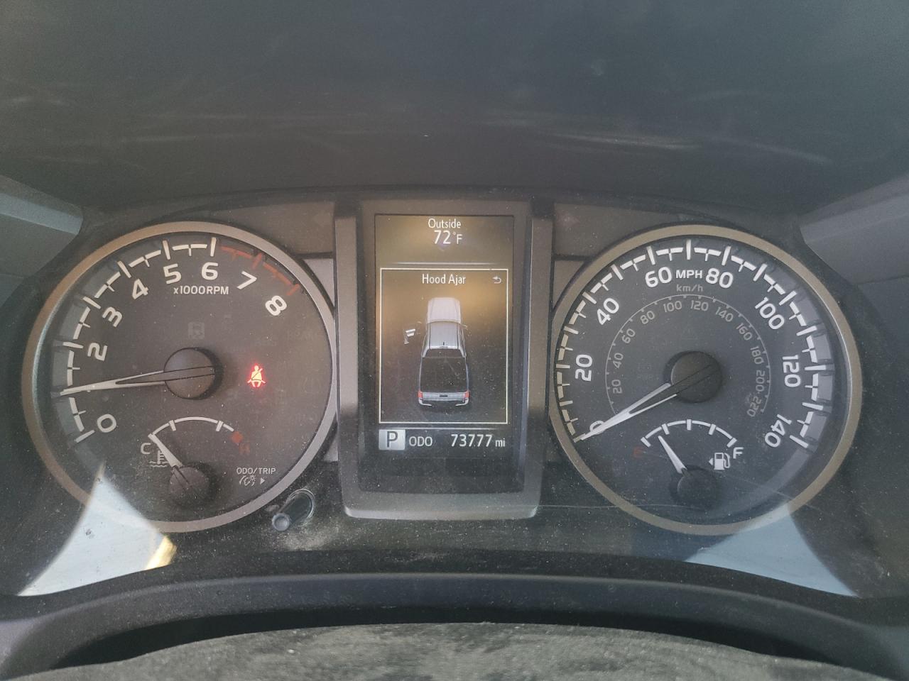 Toyota Tacoma Double Cab Image 8