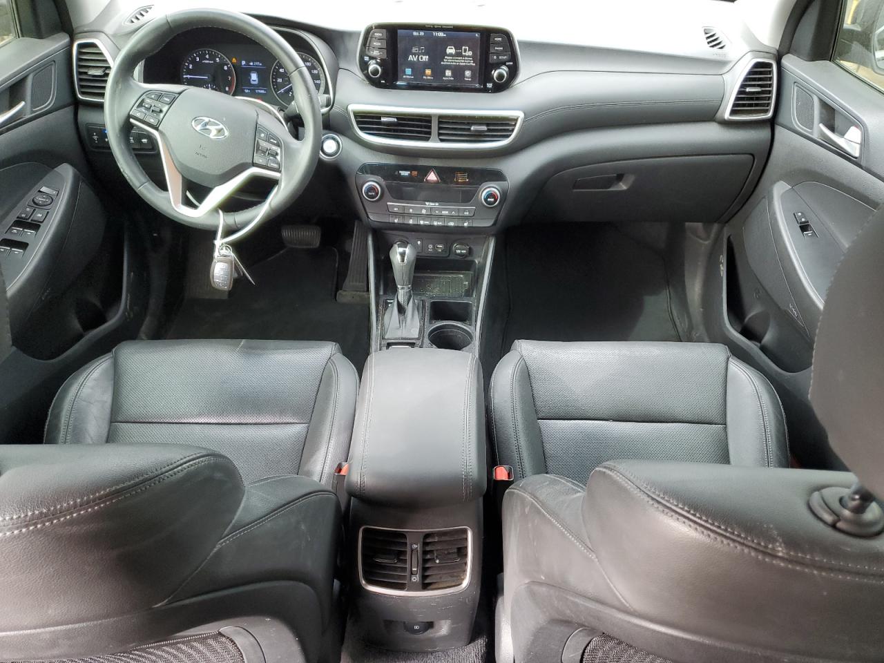 Hyundai TUCSON Limited Image 10