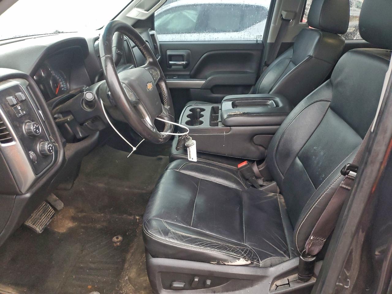 Chevrolet Silverado K1500 Lt Image 2