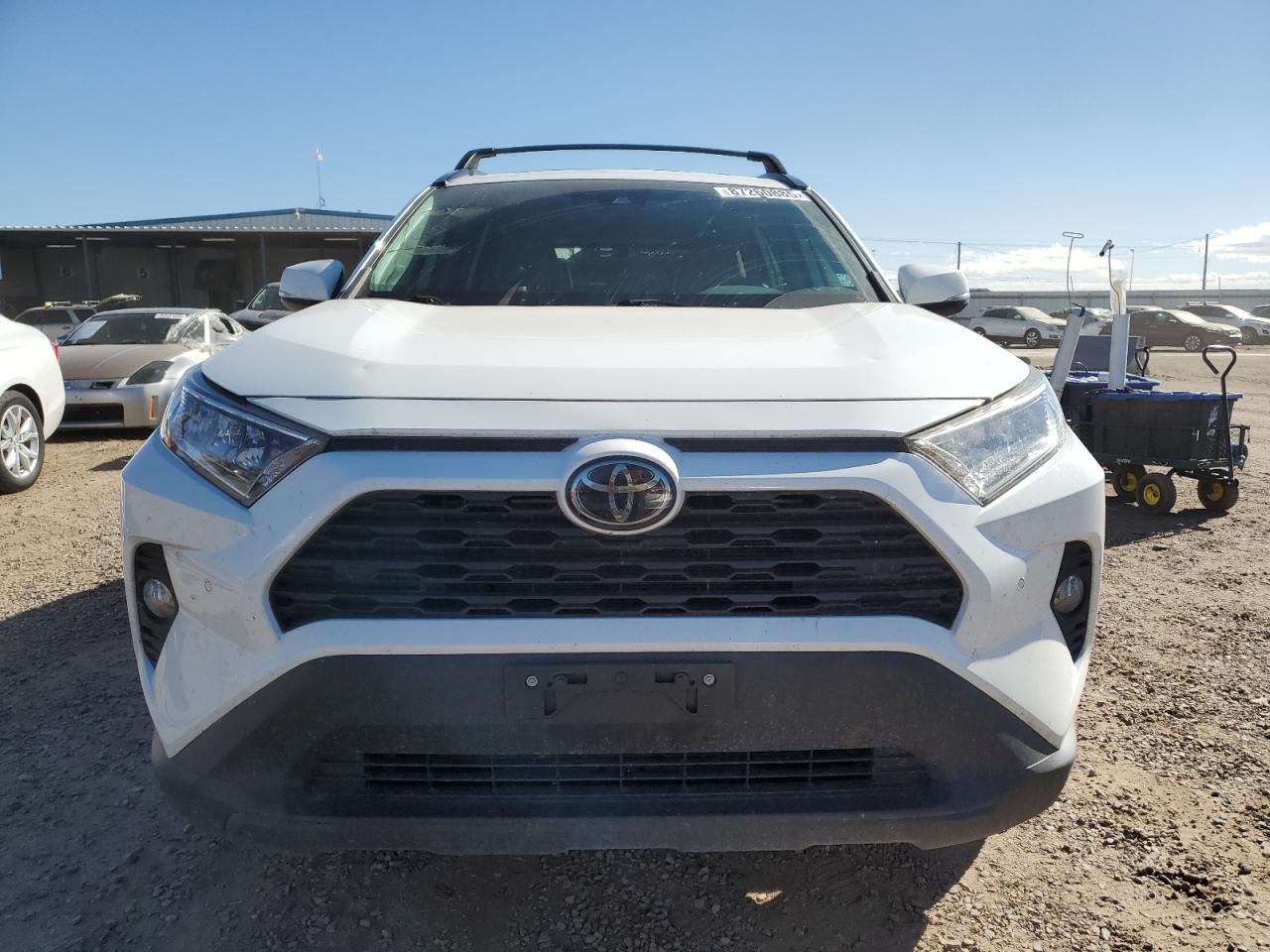 Toyota RAV4 Xle Premium Image 5