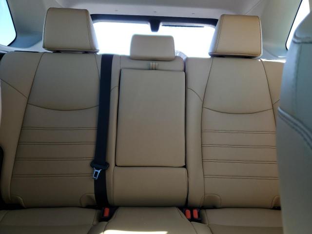 Toyota RAV4 Xle Premium Image 8