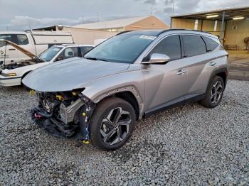  Salvage Hyundai TUCSON