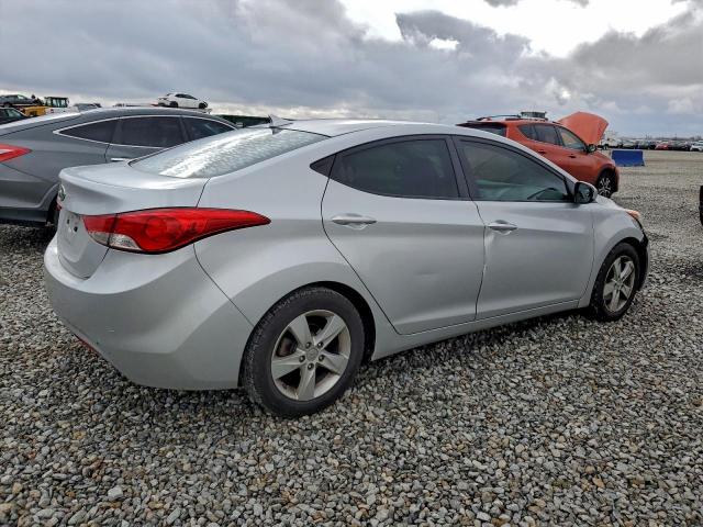 Hyundai ELANTRA Gls Image 9