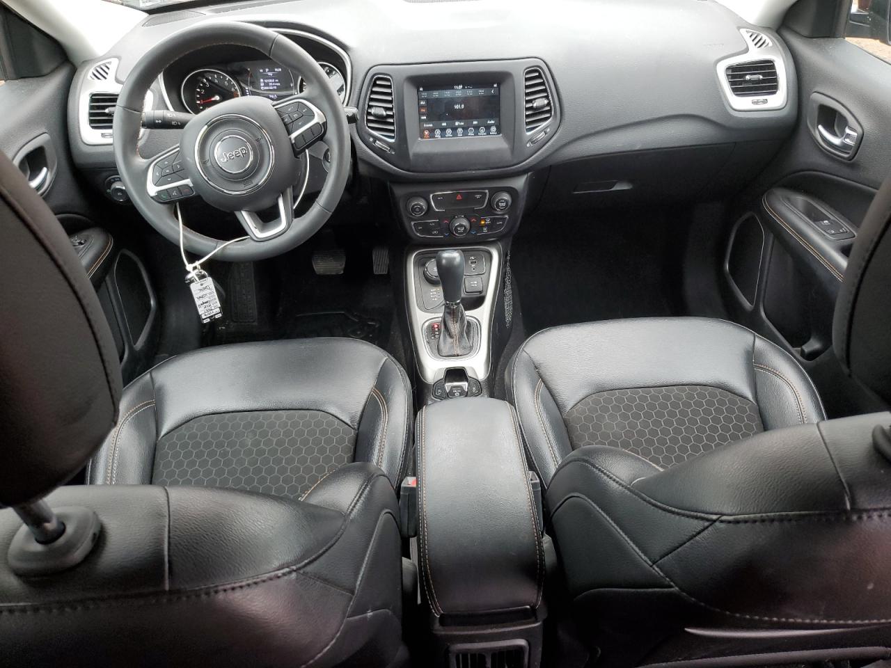 Jeep Compass Latitude Image 13