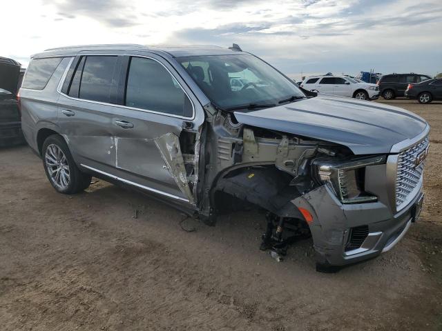 GMC Yukon Denali Image 5