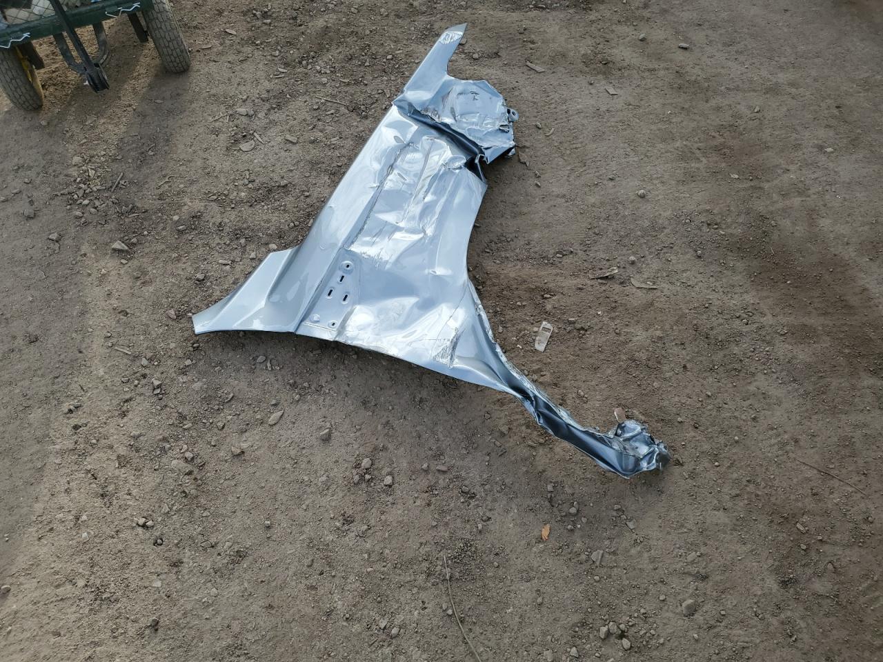 GMC Yukon Denali Image 11