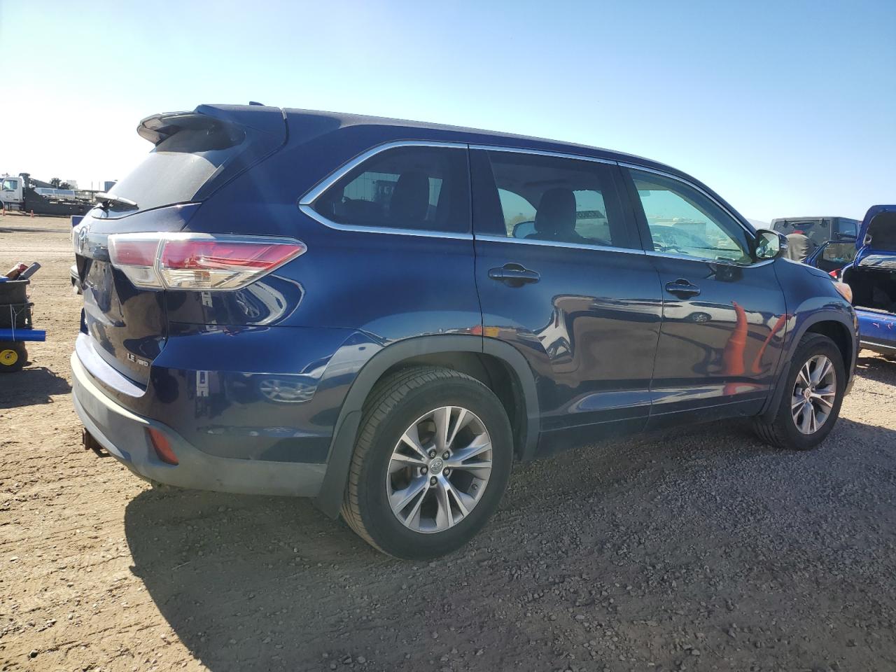 Toyota Highlander Le Image 9