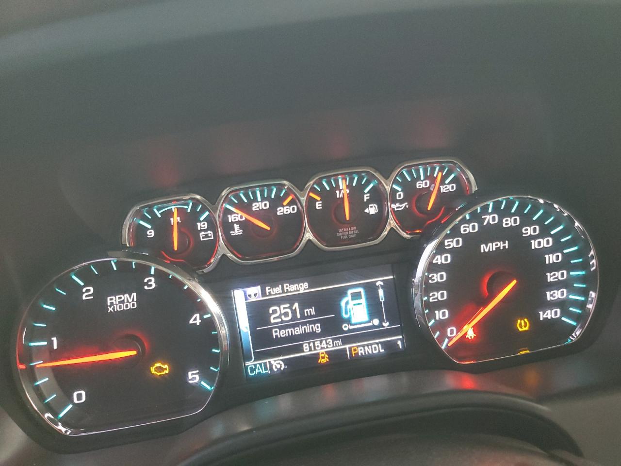 Chevrolet Silverado K2500 High Country Image 4