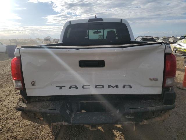 Toyota Tacoma Double Cab Image 3