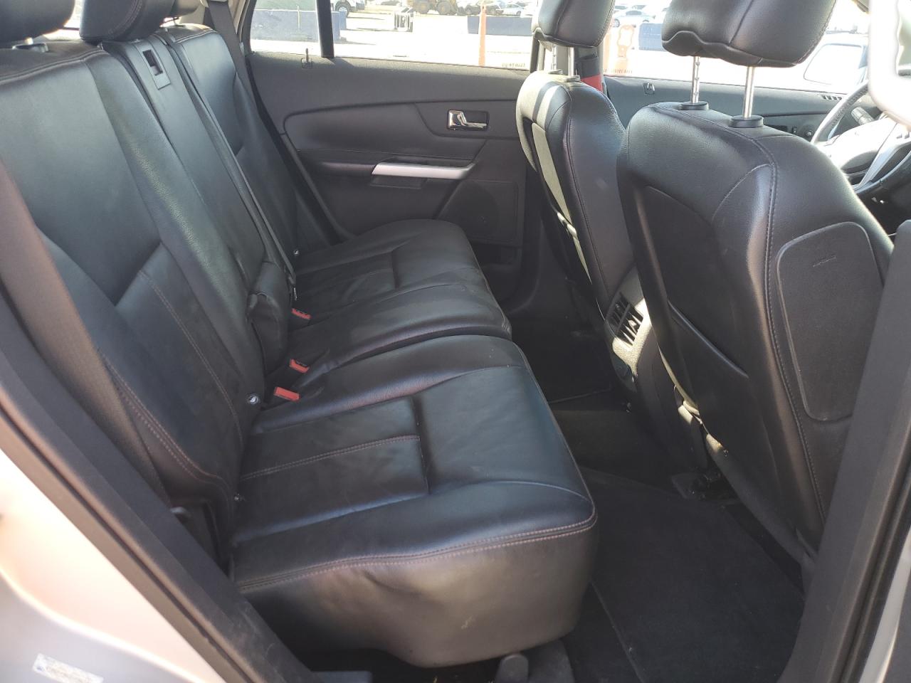 Ford Edge Limited Image 11