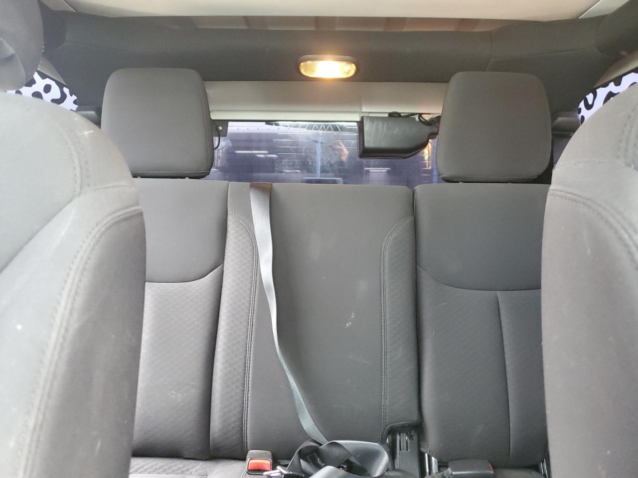 Jeep Wrangler Sport Image 9