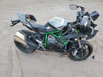  Salvage Kawasaki Zx1002