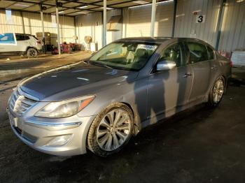  Salvage Hyundai Genesis