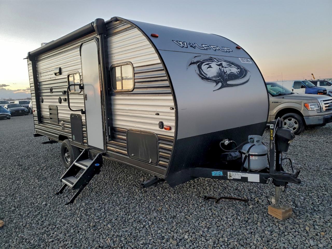 Frrv Grey Wolf Image 1