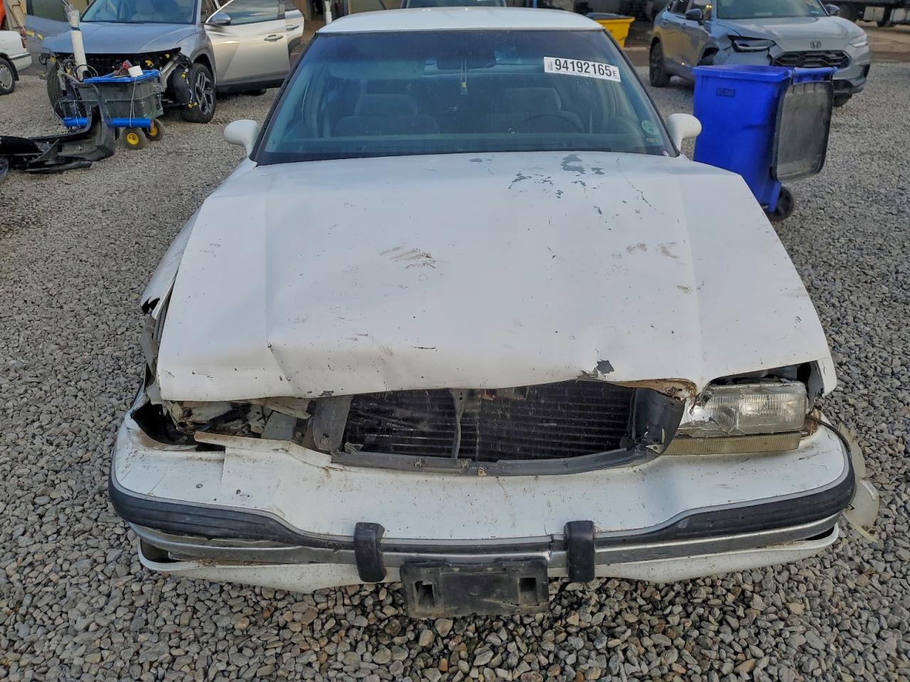 Buick LeSabre Custom Image 8