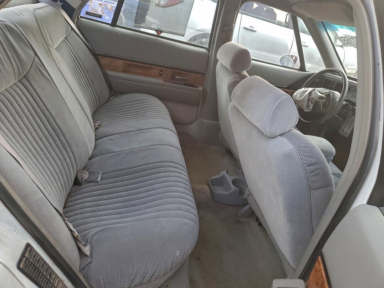 Buick LeSabre Custom Image 12