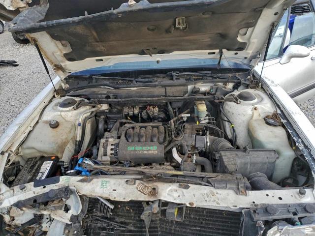 Buick LeSabre Custom Image 10