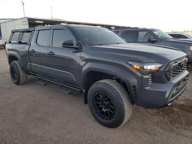 Toyota Tacoma Double Cab Image 3