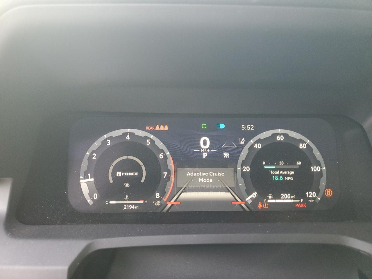 Toyota Tacoma Double Cab Image 11