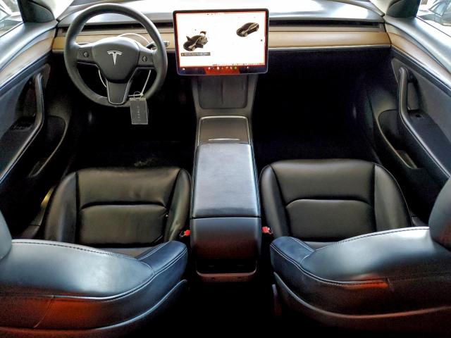 Tesla Model 3 Image 11