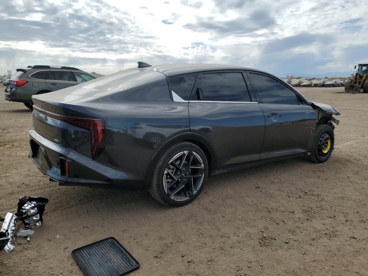 Kia K4 Gt Line Gt Line Image 3