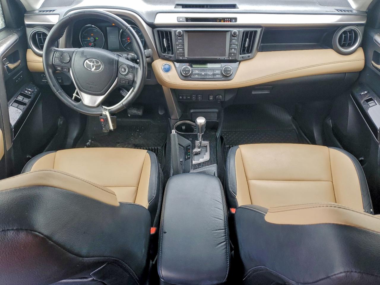 Toyota RAV4 Limited Image 6